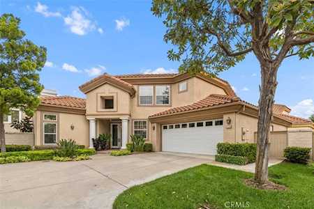 21236 Cancun Mission Viejo, CA 92692