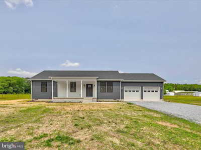 18655 Little Lane Delmar, DE 19940