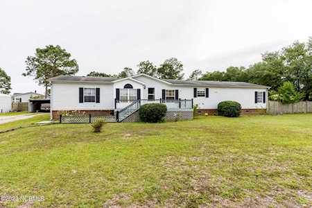 115 N Queens Street Hubert, NC 28539