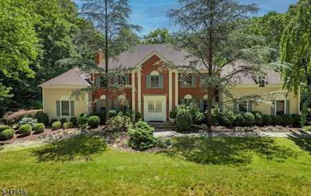 119 Rippling Brook Way Bernardsville Boro, NJ 07924