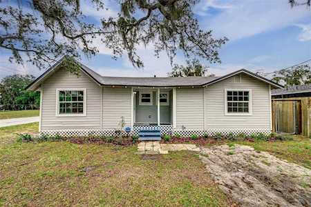 2402 Burns St Lakeland, FL 33801