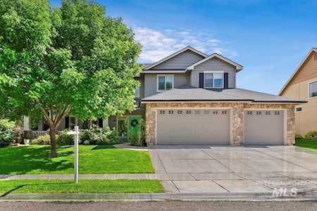 199 W Orso Drive Meridian, ID 83642