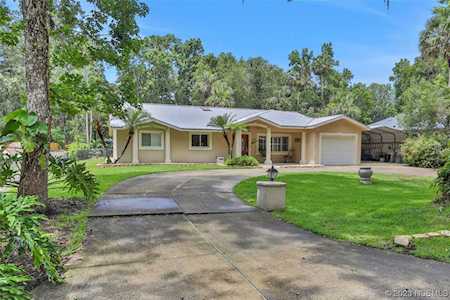 330 S Wild Orange Dr New Smyrna Beach, FL 32168