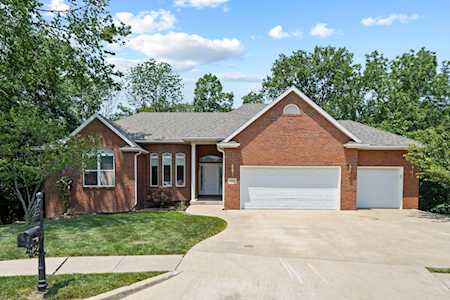 2401 Wild Oak CT Columbia, MO 65201