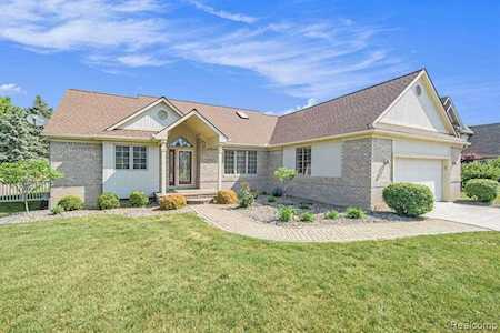 5521 Chatham Ln Grand Blanc Twp, MI 48439