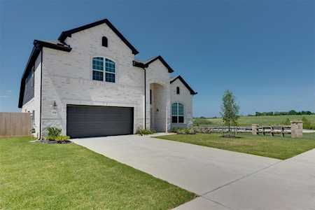 104 Trusty Rd Montgomery, TX 77356