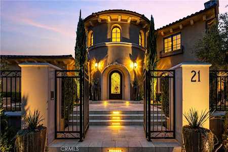 21 Columnar Street Ladera Ranch, CA 92694