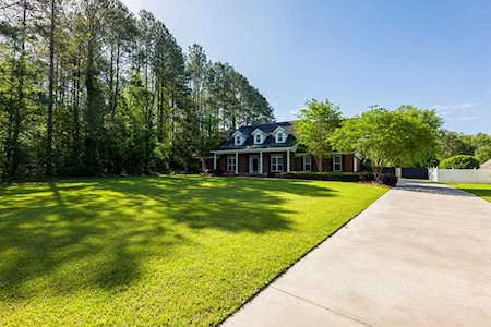 5205 Old Magnolia Circle Valdosta, GA 31602