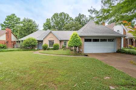 8276 River Creek Cv Memphis, TN 38016