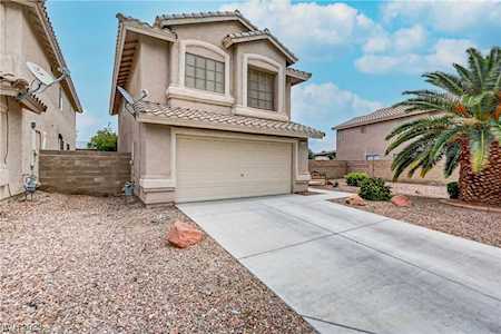4732 Grand Rock Dr North Las Vegas, NV 89081