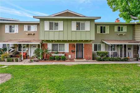 19900 Sidcup Ln Huntington Beach, CA 92646