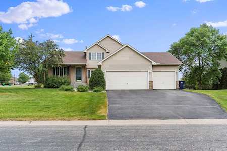 17576 Finesse Trail Farmington, MN 55024