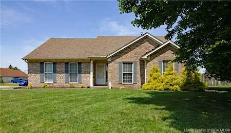 3416 Gander Dr Jeffersonville, IN 47130
