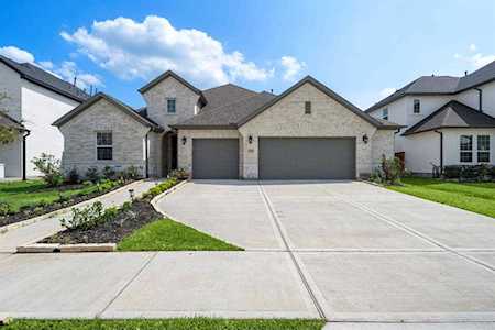 10022 Serenity Grove Dr Missouri City, TX 77459