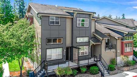4864 Deerfield Place Mukilteo, WA 98275
