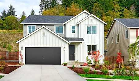 6171 Windlass Ave SE #7 Port Orchard, WA 98366