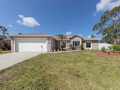 6209 Sheffield Ln Englewood, FL 34224
