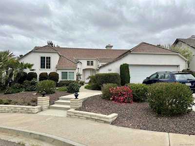 1212 Las Nubes Ct. San Marcos, CA 92078