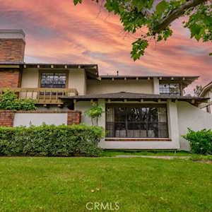 28 E Yale Loop #22 Irvine, CA 92604