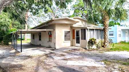 519 23rd St E Bradenton, FL 34208