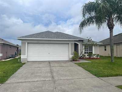 27825 Breakers Dr Wesley Chapel, FL 33544