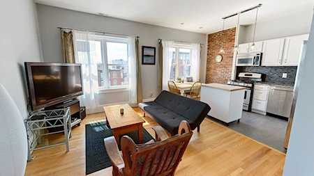 705 Massachusetts Ave #8 Boston, MA 02118
