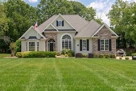 131 Gibbs Rd S Mooresville, NC 28117