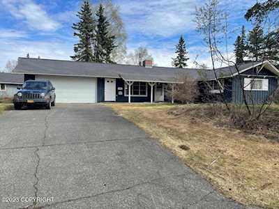 2331 Captain Cook Dr Anchorage, AK 99517