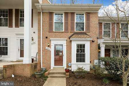 2066 Derby Ridge Ln #3-18 Silver Spring, MD 20910