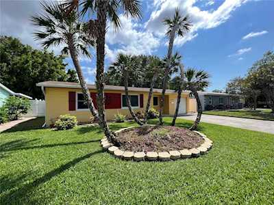 5560 65th Ave N Pinellas Park, FL 33781