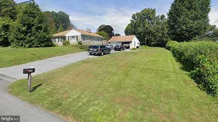 211 E Penn Grant Rd Willow Street, PA 17584