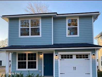 3081 Harbison ST Jacksonville, FL 32218