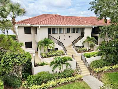 1811 Mariner Dr #120 Tarpon Springs, FL 34689