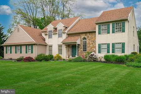 1380 Brookcroft Ln Garnet Valley, PA 19060