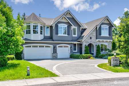 13959 SE 2nd St Bellevue, WA 98005