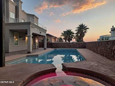 379 Morning Star Dr El Paso, TX 79912