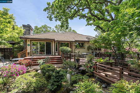 64 Brubaker Dr Walnut Creek, CA 94596