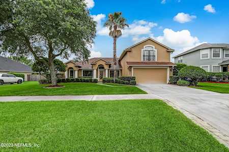 3325 Victoria Lakes DR N Jacksonville, FL 32226