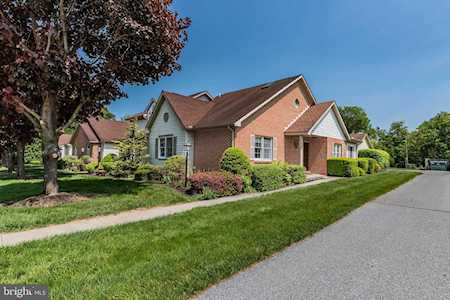 111 Strayer Dr Carlisle, PA 17013