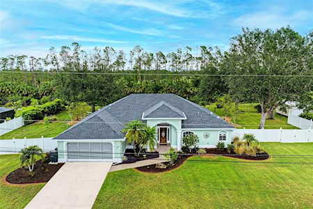 1976 Grandview Dr North Port, FL 34288