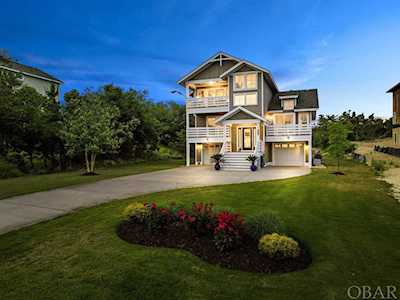 3515 Bay Drive Kitty Hawk, NC 27949