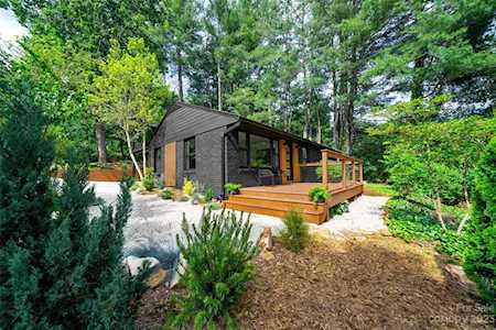 145 Fenner Ave Asheville, NC 28804