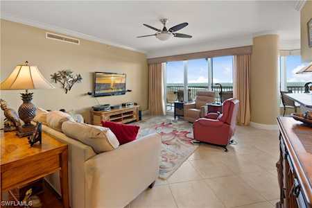 1060 Borghese Ln #1005 Naples, FL 34114