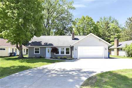 8630 Lindbergh Blvd Olmsted Falls, OH 44138