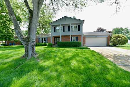 8815 Ellington Dr Indianapolis, IN 46234