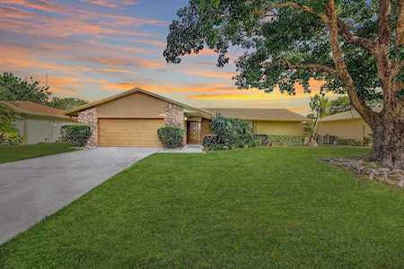 817 NW 23rd Lane Delray Beach, FL 33445