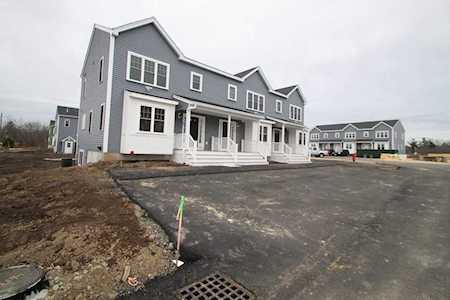 1005 Auburn Street #F2 Whitman, MA 02382