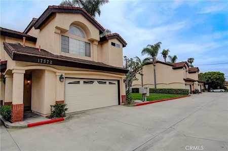 17572 Van Buren Ln Huntington Beach, CA 92647