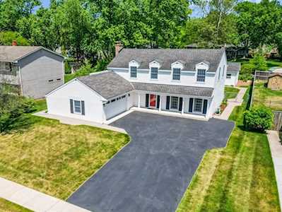 1599 Burning Trl Wheaton, IL 60189