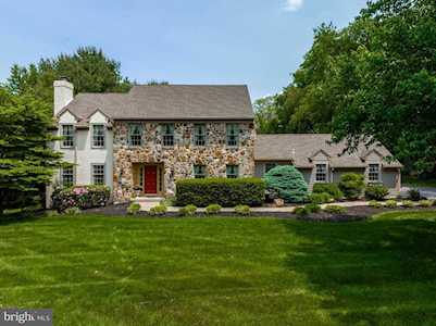 1004 Radley Dr West Chester, PA 19382